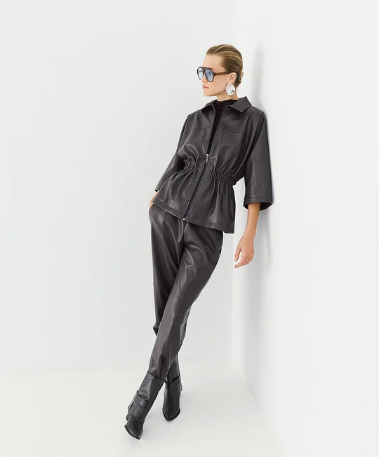 Ensemble veste en simili cuir à coulisse & pantalon jogger en simili cuir — Café