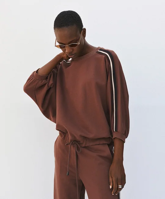Sweat + Pantalon à bandes café — Café