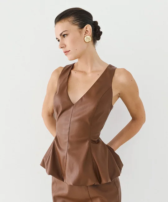 Ensemble top péplum en simili cuir & jupe midi sirène en simili cuir — vue 3