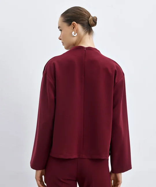 Ensemble blouse col drapé + pantalon droit bordeaux — vue 5