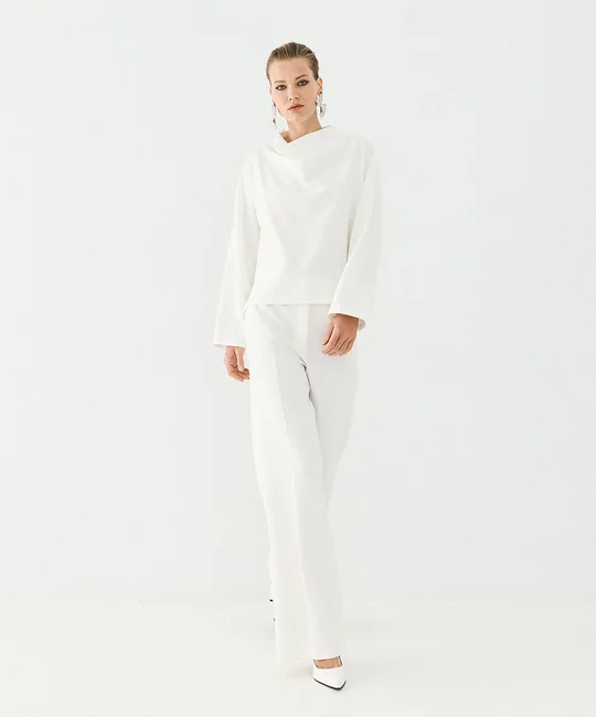 Ensemble blouse col drapé + pantalon droit écru — vue 3