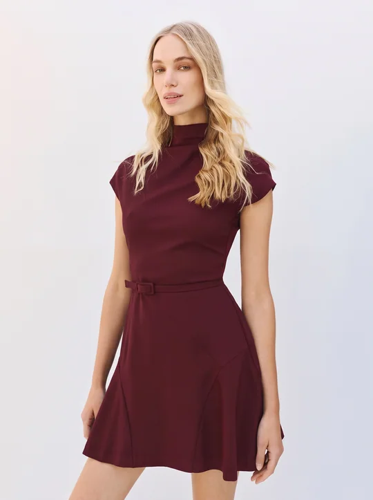 Robe courte ceinturée — vue 3