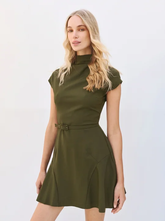 Robe courte ceinturée — vue 3