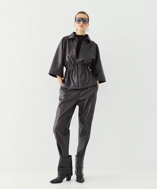 Ensemble veste en simili cuir à coulisse & pantalon jogger en simili cuir — Café