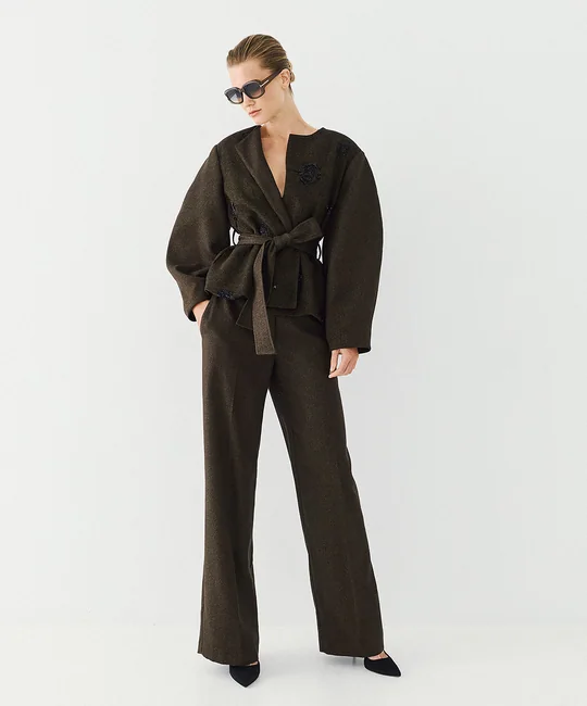 Veste ceinturée + Pantalon palazzo olive — vue 9