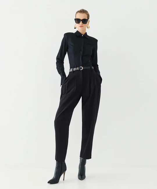 Top sans manches + Pantalon carotte noir — Noir
