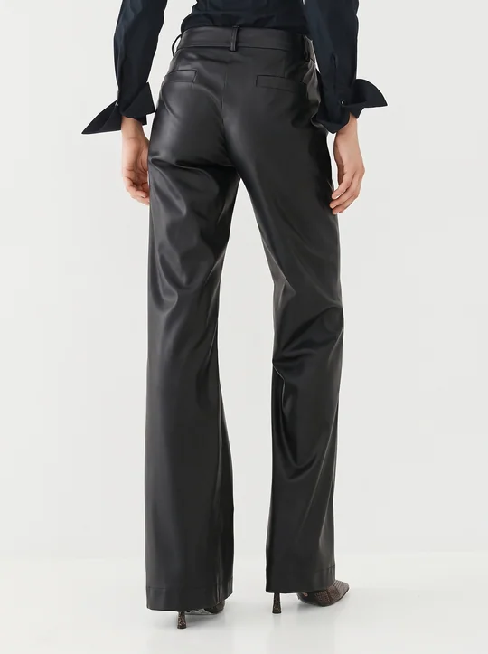 Pantalon évasé en simili cuir — vue 4
