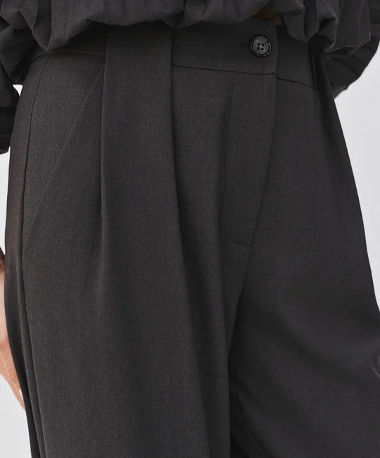 Pantalon large à double pince — vue 3