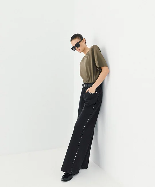 Jean large clouté — Noir