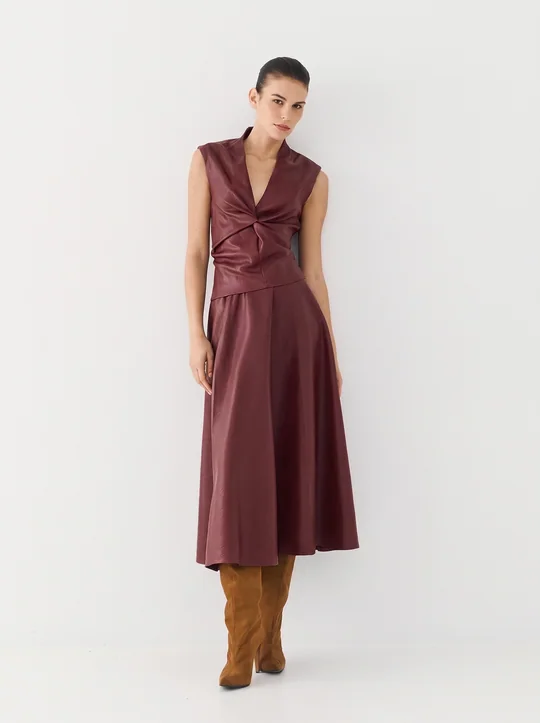 Top simili cuir + Jupe midi bordeaux — Bordeaux