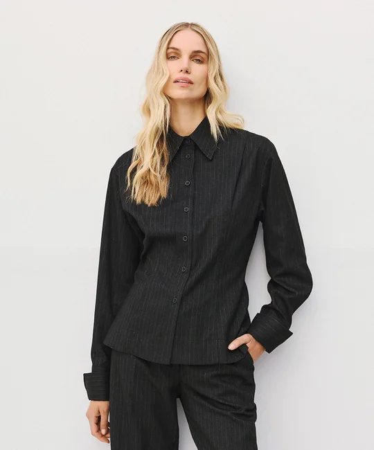 Ensemble chemise rayée ajustée + pantalon droit rayé anthracite — vue 3